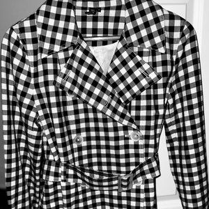 Talbots short trench coat in Black and White